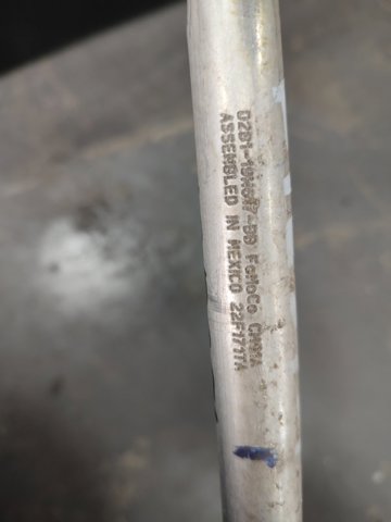  Ford D2B119N617BB ціна, від 14.67 USD