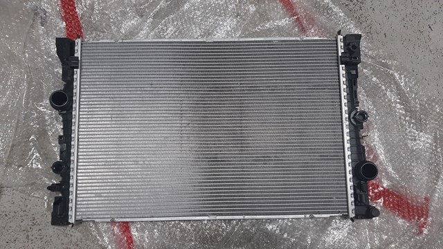 Купити 17119487319 BMW Радіатор двигуна