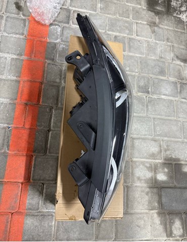Фара правая Hyundai/Kia 92102F3010 ціна, від 76.01 USD