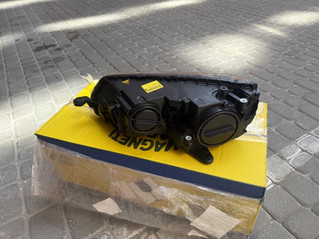 LPO461 Magneti Marelli Основна фара - вставка