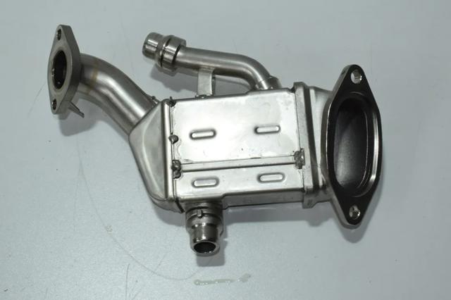  BMW 11718596806 ціна, від 221.09 USD