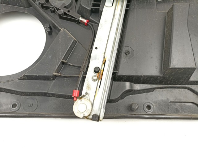 Склопідйомник з електродвигуном Ford 1532241 ціна, від 12.05 USD