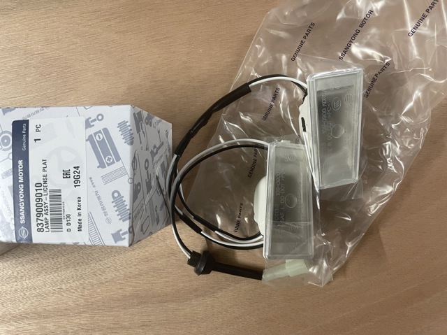  8379009010 Ssang Yong