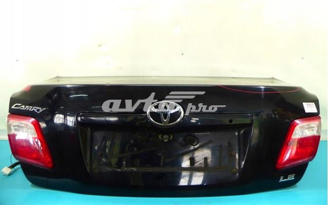 Купити 6440133401 Toyota Кришка багажника
