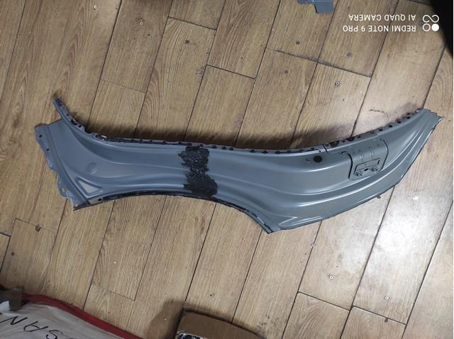 Крило заднє праве 616010E051 Toyota