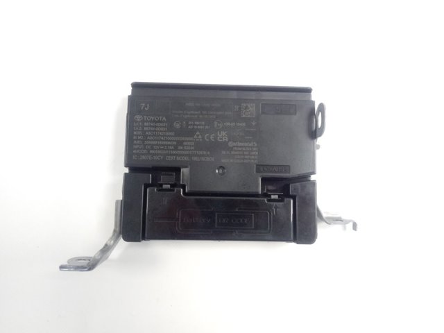  867400D031 Toyota