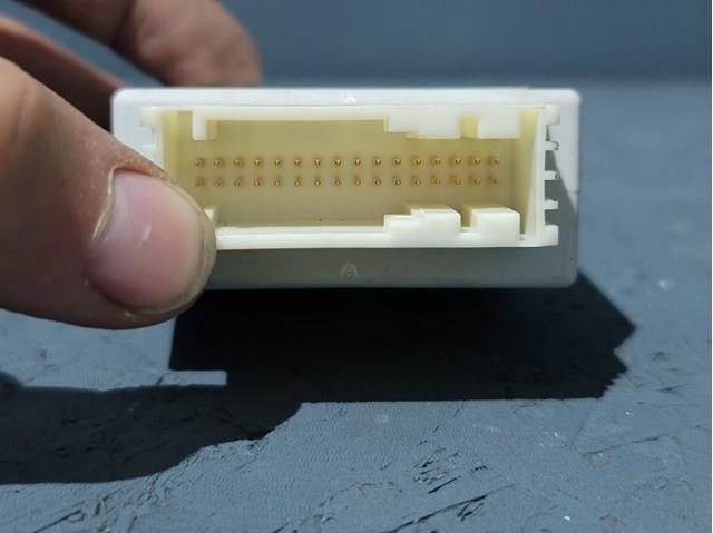 678527901 BMW 