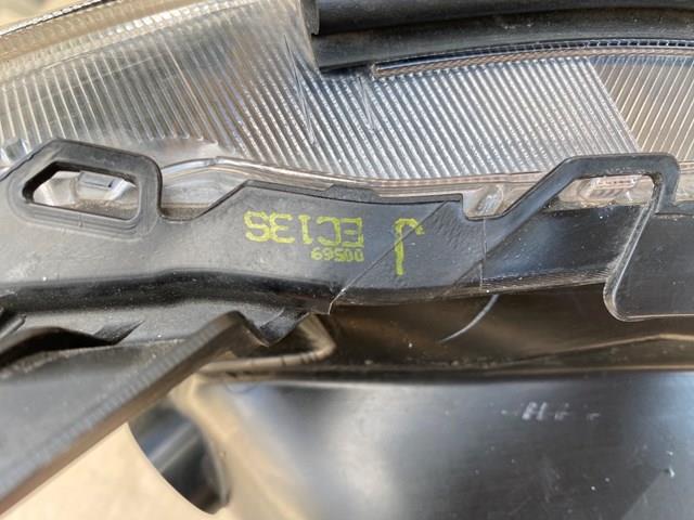 8117042542 Toyota Фара дальнього світла в зборі
