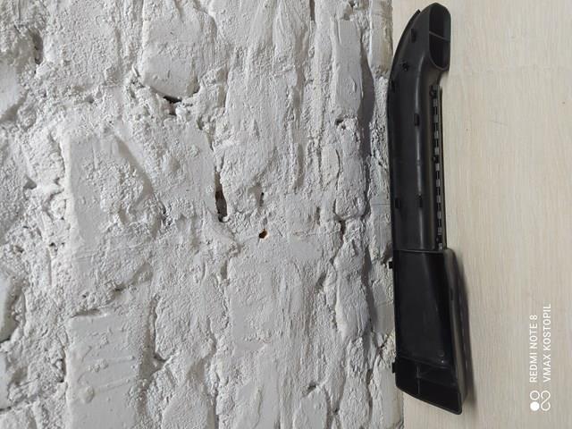 Повітрозабірник повітряного фільтра на Volvo V50  MW