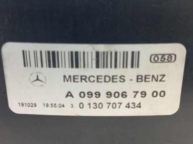  Mercedes A0999067900
