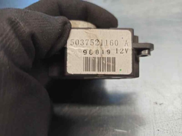 Купити 5037521160 Renault (RVI) 