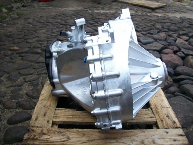 Корпус коробки передач VAG 02Z301103B