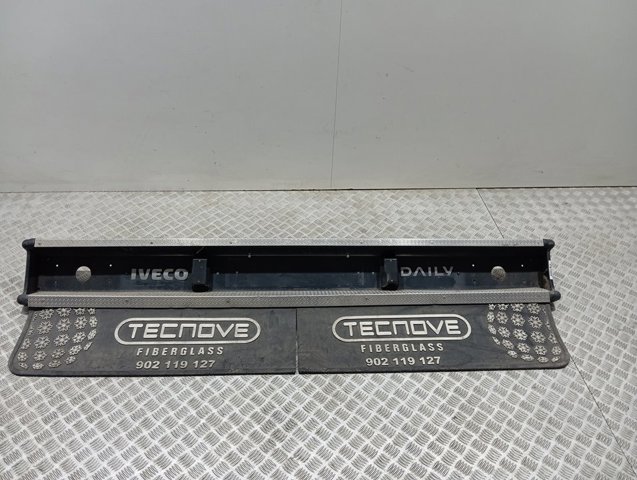 Купити 500356844 Iveco Задній бампер