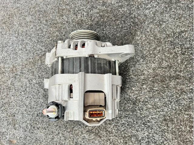 Генератор Mazda PY8V18300C ціна, від 159.38 USD