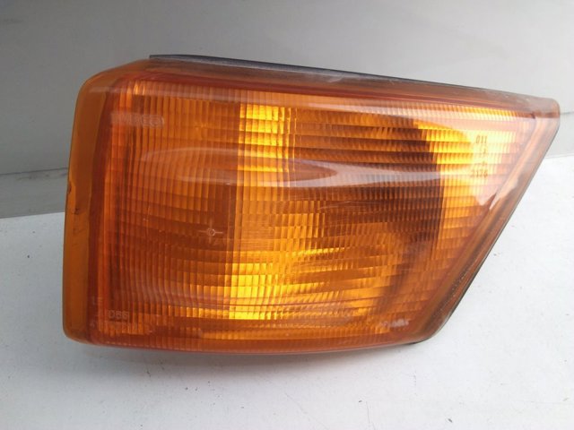 500320426 Iveco Лівий покажчик повороту