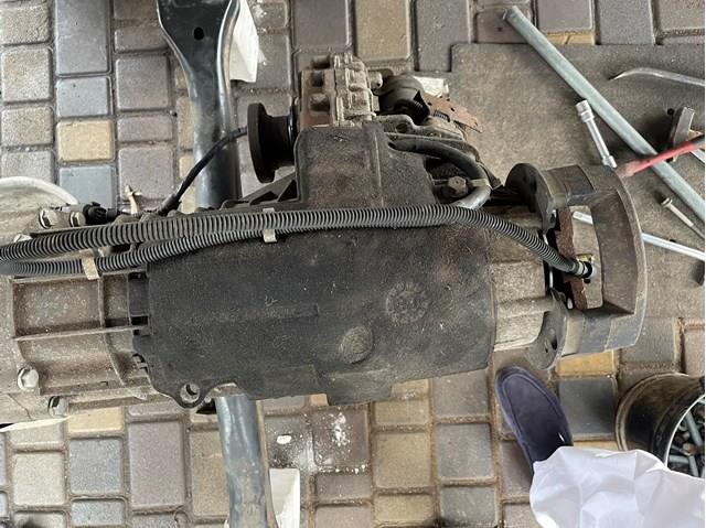 Корпус диференціала Volkswagen Touareg 2002-2010 0AD341011G