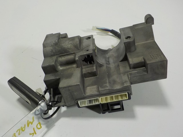Купити K7400 Mazda 