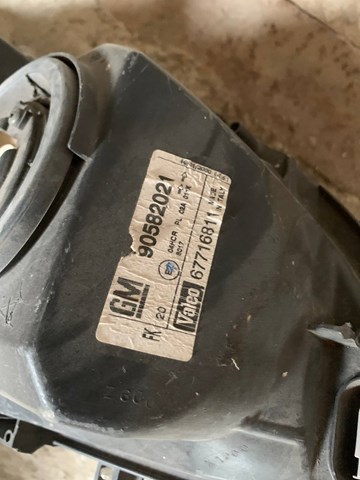 Фари General Motors 90582021 ціна, від 33.78 USD