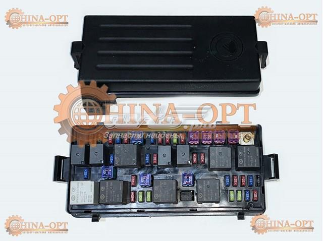 Блок запобіжників 1700351180 Geely