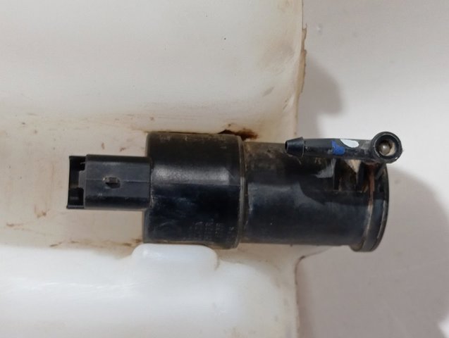 Бачок омивача скла Renault (RVI) 289100406R