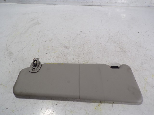 Козирок сонцезахисний автомобіля Dacia Duster позашляховик (HS) (2010 - 2018) ціна, від 20.28 USD