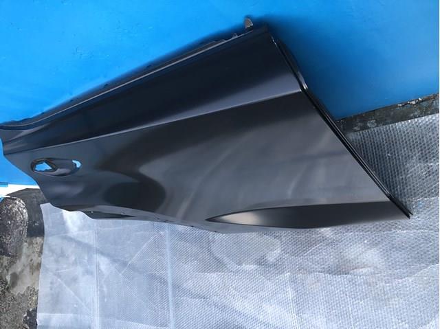 6700378010 Toyota Двері пасажирські задні праві