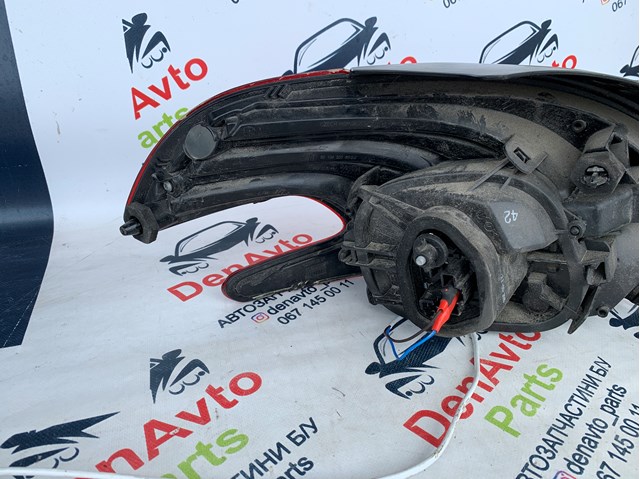 9810430580 Peugeot/Citroen Ліхтар задній правий