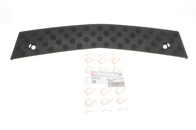 Накладка бампера переднього Rotweiss RWS2831
