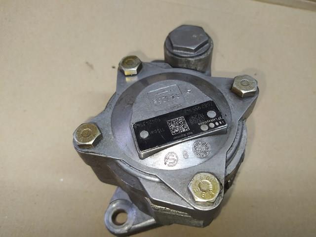 Насос ГПК ZF Parts 7682955142 ціна, від 94.33 USD