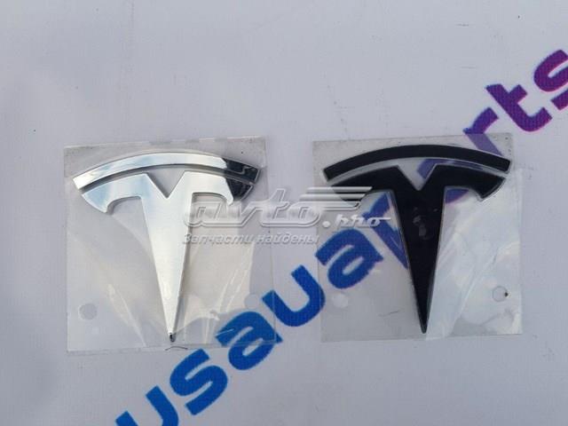Емблема капота 149494900A Tesla Motors