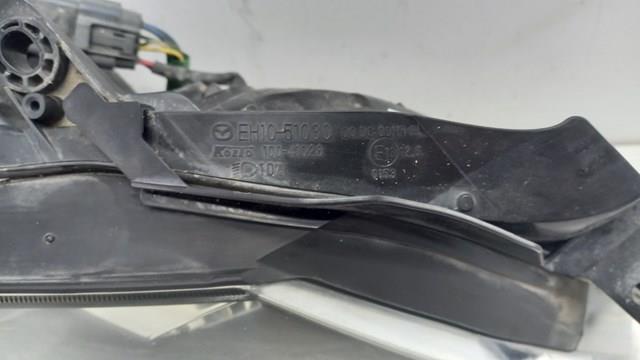 Фара права EH1051030 Mazda