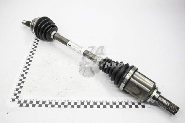 Ліва піввісь 391016613R Renault (RVI)