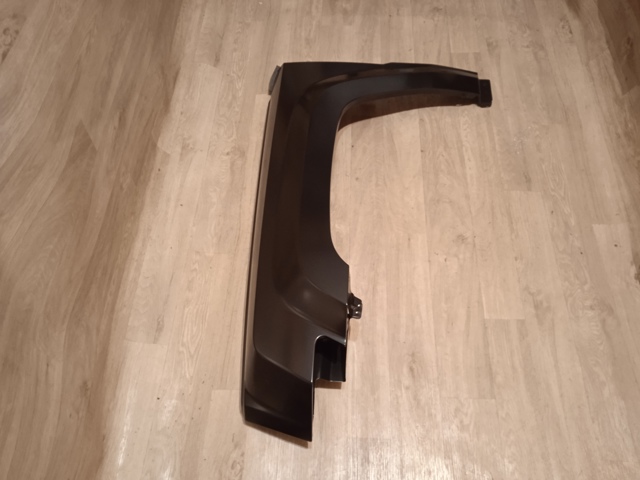 Ліве переднє крило Polcar 342501 ціна, від 68.26 USD