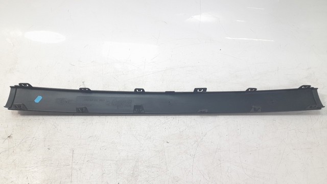 Молдинг заднього бампера, центральний Polcar 6011964 ціна, від 6.33 USD