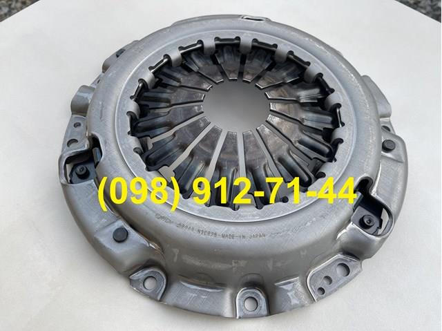 Комплект зчеплення (3 частини) Exedy NSK2142 ціна, від 210.57 USD