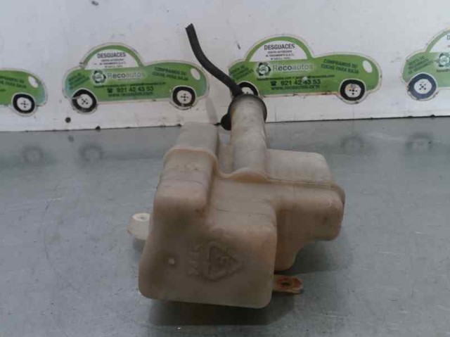 Бачок омивача 9861038000 Hyundai/Kia