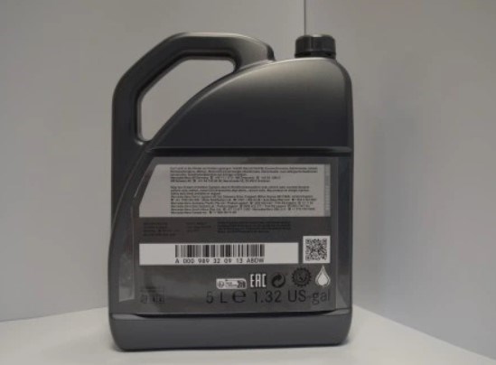 Моторна олива Mercedes A000989690613