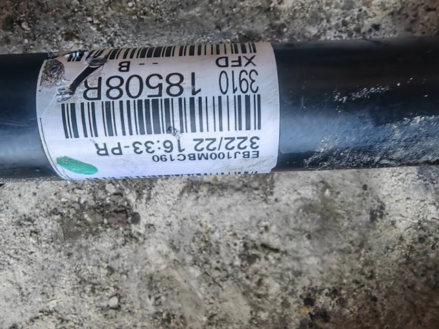 Ліва піввісь 391018508R Renault (RVI)