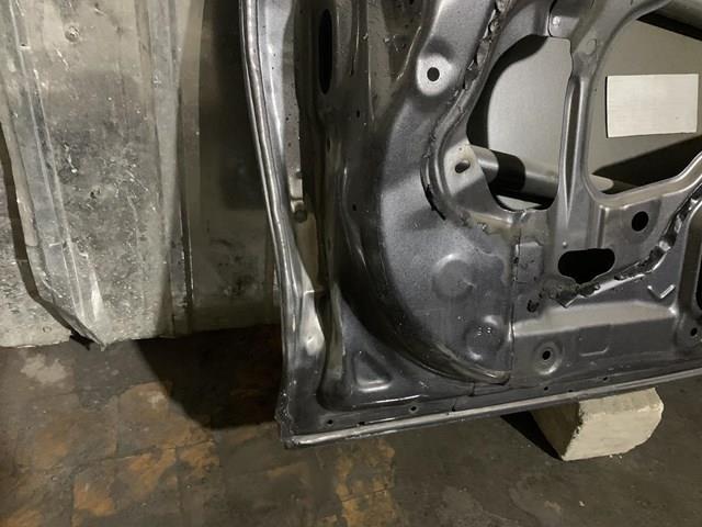 Двері задні, праві Toyota 6700306150 ціна, від 490.39 USD