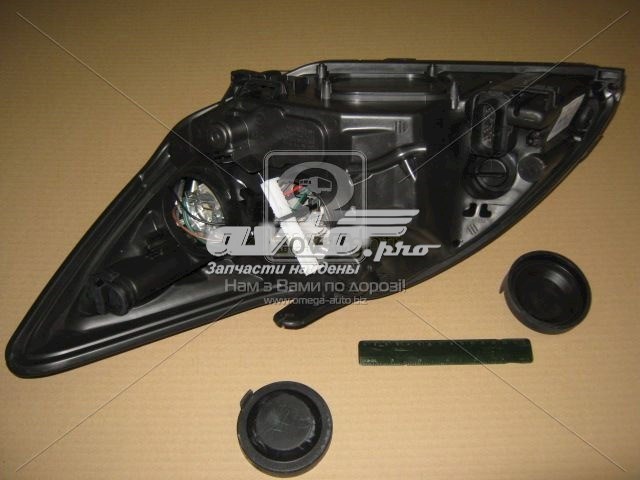 Фара правая TYC 20B483052B ціна, від 87.63 USD