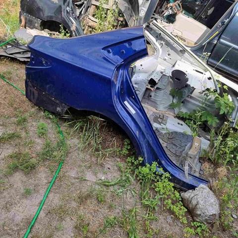 Крило заднє праве Toyota 6160106100 ціна, від 606.66 USD
