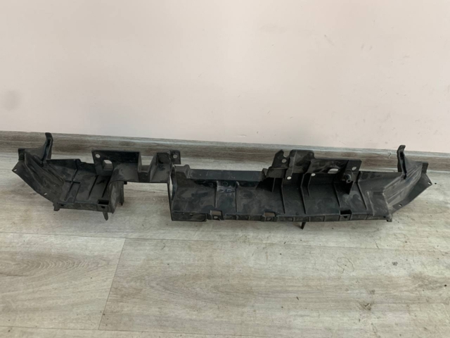 Купити 2280807 Ford Кронштейн бампера переднього