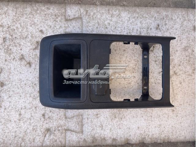  VAG 5C6864298J82V