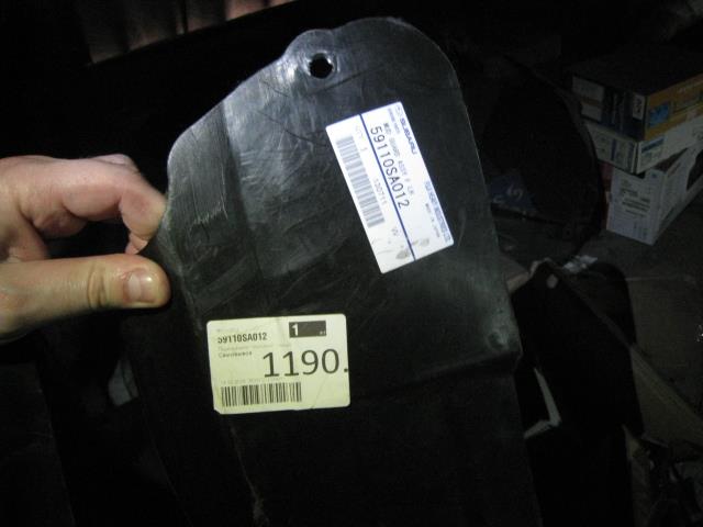 Підкрилок передній лівий Subaru 59110SA010