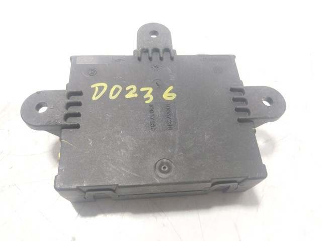 Блок комфорту задніх дверей Land Rover LR072198 ціна, від 104.40 USD