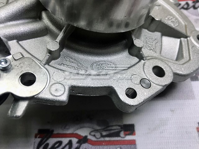 Водяний насос Land Rover LR129893