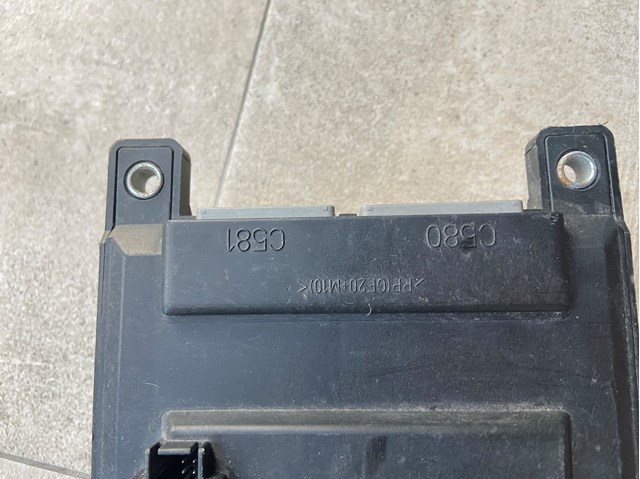  Land Rover CH2214F041BC ціна, від 110.38 USD