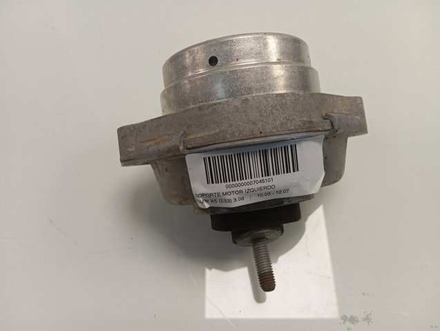 Купити 675844401 BMW 