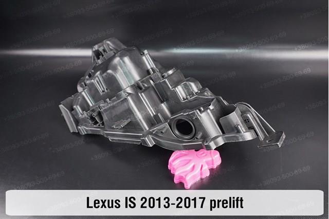 Фара передня права Toyota 8114553711