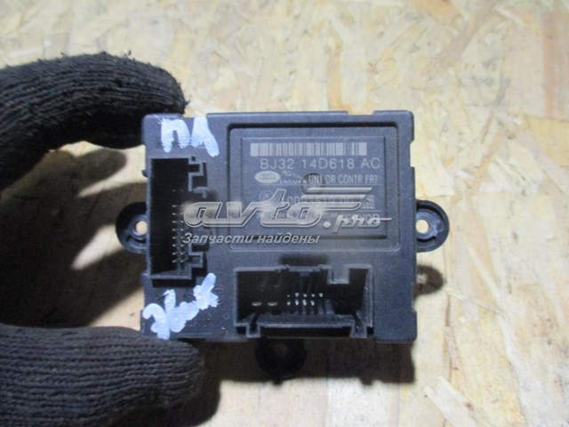 BJ3214D618AC Land Rover Блок комфорту передніх дверей